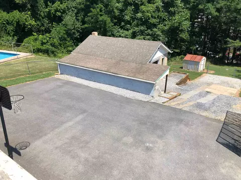 315 Commodore St, Staunton, VA 24401 photo 32