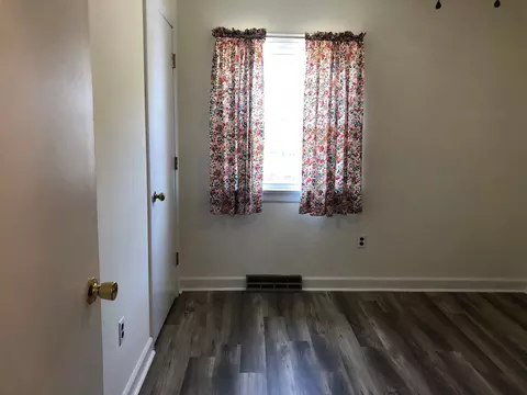 315 Commodore St, Staunton, VA 24401 photo 14