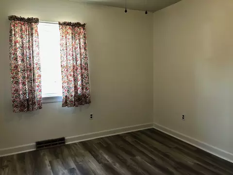 315 Commodore St, Staunton, VA 24401 photo 15