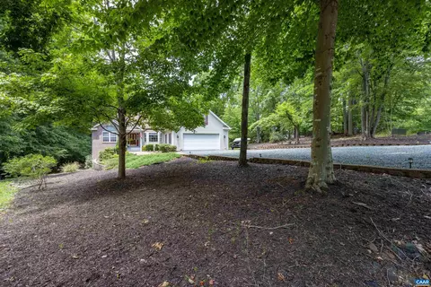 56 Jefferson Dr, Palmyra, VA 22963 photo 5