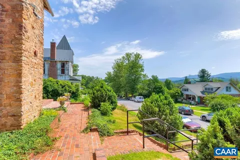 665 Walnut Ave, Waynesboro, VA 22980 photo 14