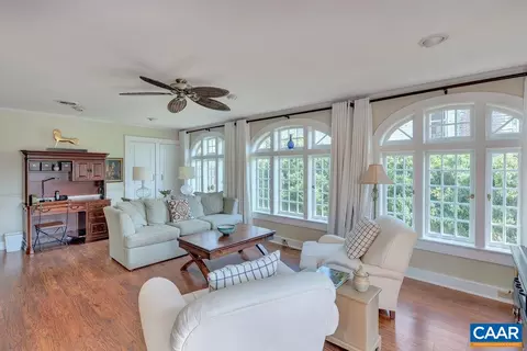 665 Walnut Ave, Waynesboro, VA 22980 photo 11