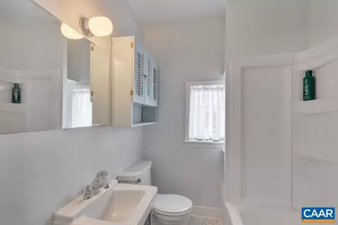 665 Walnut Ave, Waynesboro, VA 22980 photo 46