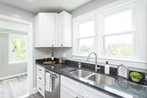 122 3rd St, Broadway, VA 22815 photo 7