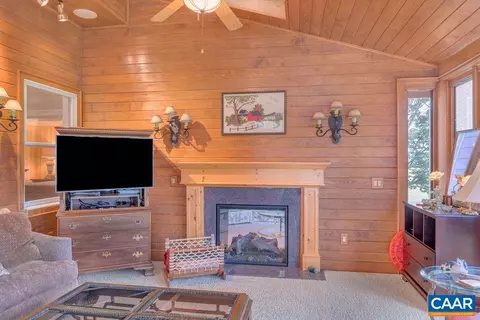 3219 Darby Rd, Keswick, VA 22947 photo 14
