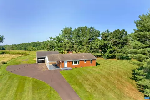 1542 Orange Rd, Pratts, VA 22731 photo 1