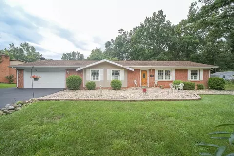 43 Forest Dr, Stuarts Draft, VA 24477 photo 1