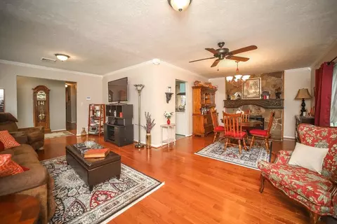 43 Forest Dr, Stuarts Draft, VA 24477 photo 24