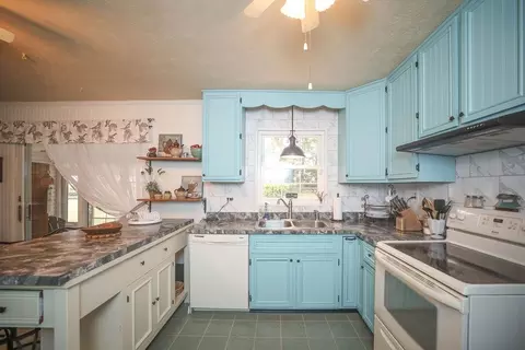 43 Forest Dr, Stuarts Draft, VA 24477 photo 30