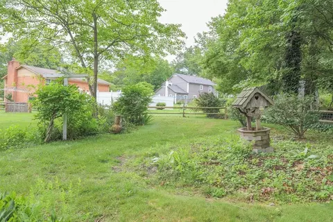 43 Forest Dr, Stuarts Draft, VA 24477 photo 15