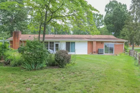 43 Forest Dr, Stuarts Draft, VA 24477 photo 17