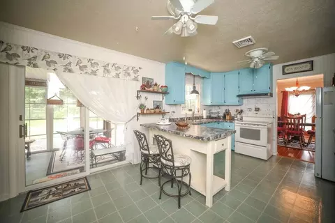 43 Forest Dr, Stuarts Draft, VA 24477 photo 32