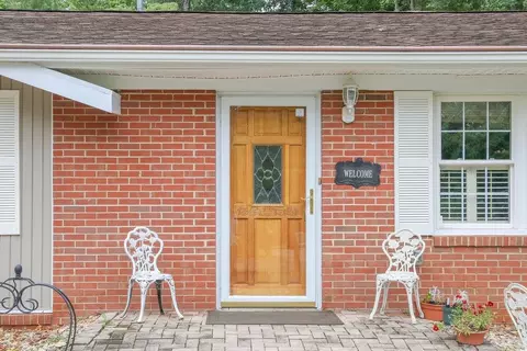 43 Forest Dr, Stuarts Draft, VA 24477 photo 7