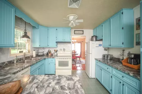 43 Forest Dr, Stuarts Draft, VA 24477 photo 34