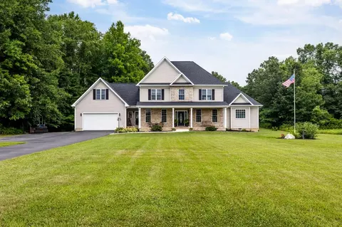 124 Jaspers Ln, Stuarts Draft, VA 24477 photo 2