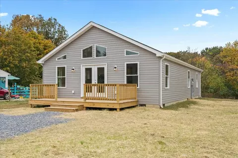 811 Eighth St, Shenandoah, VA 22849 photo 1
