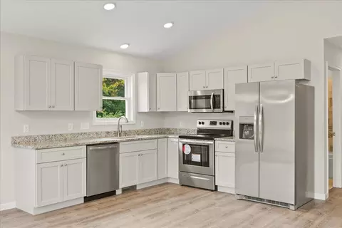 811 Eighth St, Shenandoah, VA 22849 photo 6