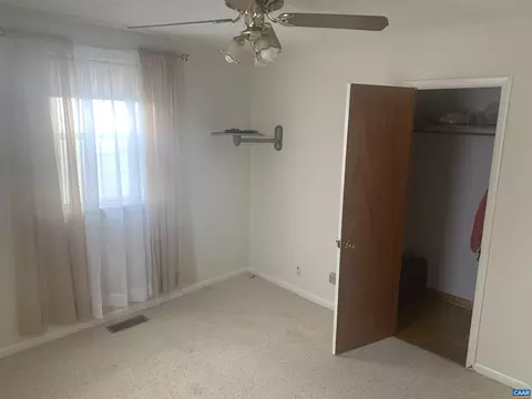 904 Rougemont Ave, Charlottesville, VA 22902 photo 17