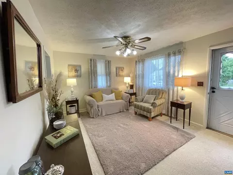 904 Rougemont Ave, Charlottesville, VA 22902 photo 7