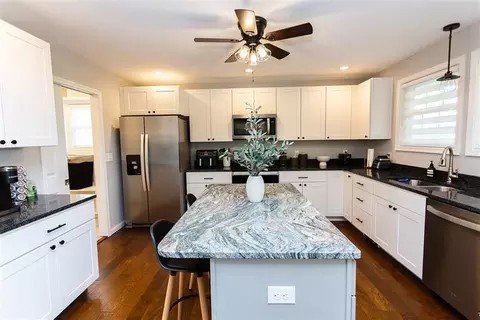 470 Mesa Ct, Broadway, VA 22815 photo 9