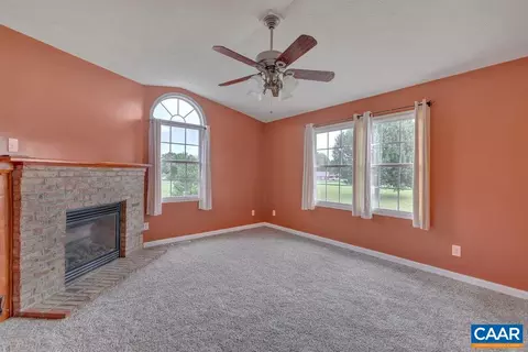 41 Stanley Ln, Troy, VA 22974 photo 17
