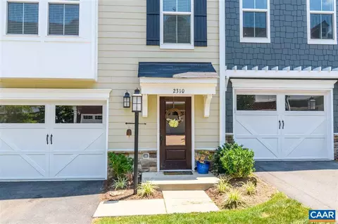 2310 Avinity Ct, Charlottesville, VA 22902 photo 3