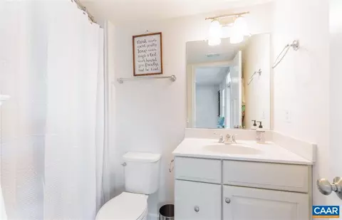 2310 Avinity Ct, Charlottesville, VA 22902 photo 9
