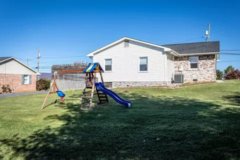 230 E Springbrook Rd E, Broadway, VA 22815 photo 22