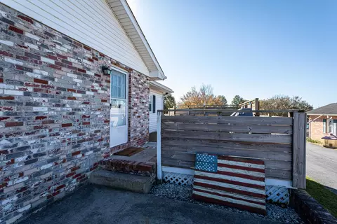 230 E Springbrook Rd E, Broadway, VA 22815 photo 26
