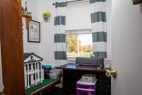 230 E Springbrook Rd E, Broadway, VA 22815 photo 14