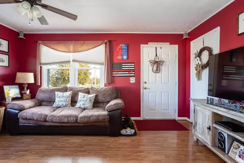 230 E Springbrook Rd E, Broadway, VA 22815 photo 3
