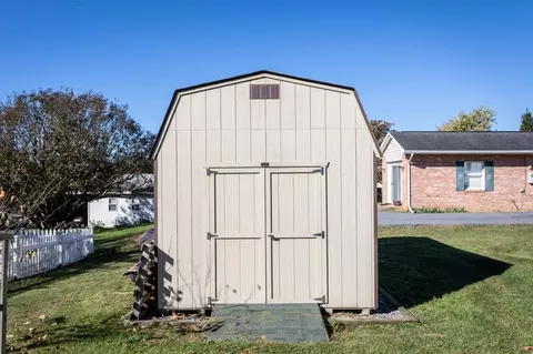 230 E Springbrook Rd E, Broadway, VA 22815 photo 51