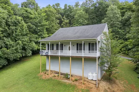 2552 Cave Ridge Rd, Mount Jackson, VA 22842 photo 1