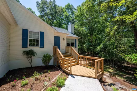 12 Bunker Blvd, Palmyra, VA 22963 photo 2