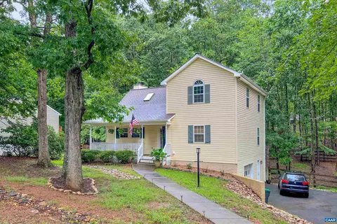 52 Nahor Dr, Palmyra, VA 22963 photo 1