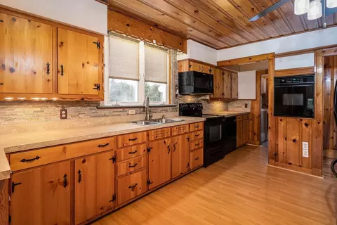 113 N Second St N, Shenandoah, VA 22849 photo 2