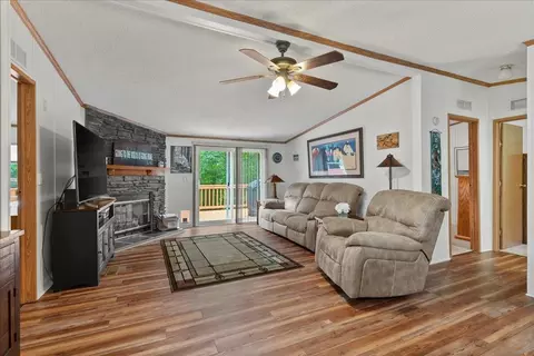 857 Wilda Rd, Stuarts Draft, VA 24477 photo 14
