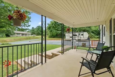 857 Wilda Rd, Stuarts Draft, VA 24477 photo 6
