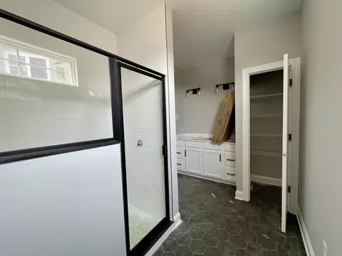 131 Chamberlain Dr, Staunton, VA 24401 photo 9