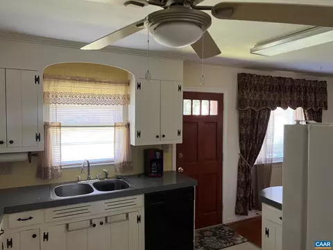1116 Meander Dr, Culpeper, VA 22701 photo 6