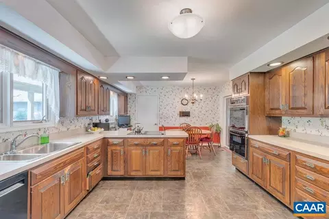 3 Wren Ct, Palmyra, VA 22963 photo 8