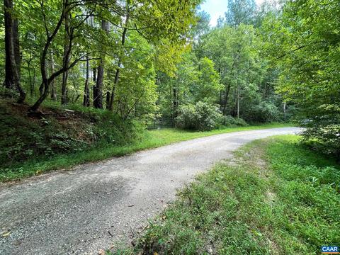 Starvale Ln, Shipman, VA 22971 photo 11