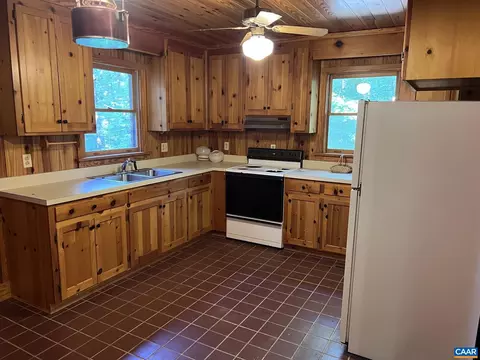 2114 Courthouse Rd, Palmyra, VA 22963 photo 10