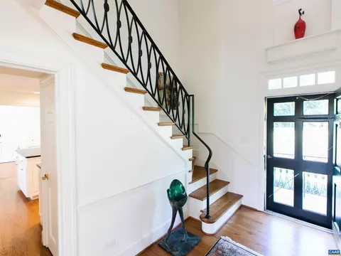 204 Devon Rd, Charlottesville, VA 22903 photo 4