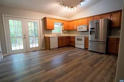 6 Evergreen Ln, Palmyra, VA 22963 photo 6