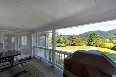 449 Mann Ln, Shipman, VA 22971 photo 6