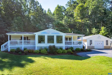 449 Mann Ln, Shipman, VA 22971 photo 1