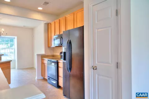 96 Villa Cir, Palmyra, VA 22963 photo 11