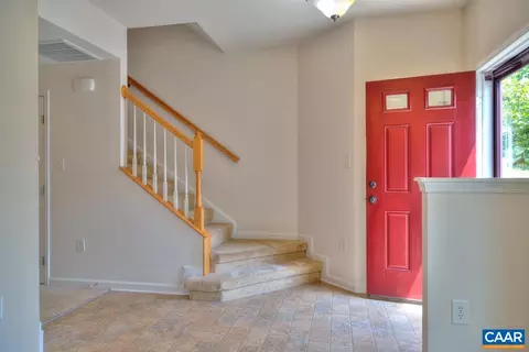 96 Villa Cir, Palmyra, VA 22963 photo 2