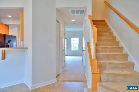 96 Villa Cir, Palmyra, VA 22963 photo 3